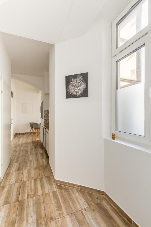 Xxxl Bed/ Free Parking/ Central Vienna Esterno foto